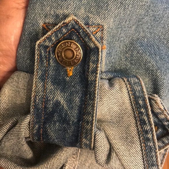 Jean jacket - Picture 3 of 6